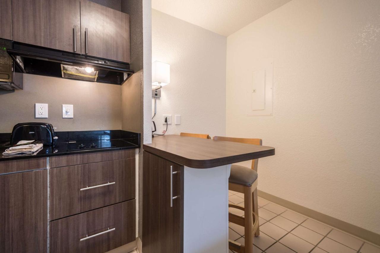 Motel 6 Duluth, Ga - Atlanta - Gwinnett Place Bagian luar foto